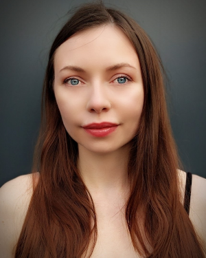 	Ella Parry	